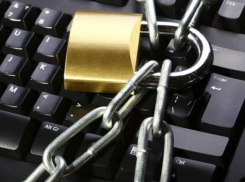  В Гулькевичском районе интернет-сайты торговали любимы медсправками 