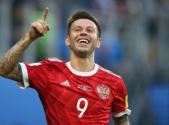  Тренер сборной России считает, что Смолов останется в «Краснодаре» 