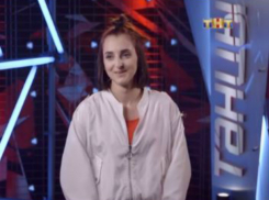 «Держит на крючке»: краснодарка покорила жюри шоу «Танцы на ТНТ»