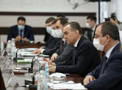 Вениамин Кондратьев обсудил вопросы развития животноводства на Кубани с представителями отрасли