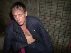 Неадекватный мужчина пытался заживо сжечь домовладелицу вместе с домом