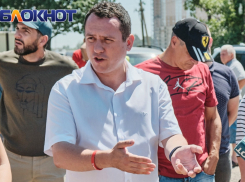 «Бензин растет, коммуналка растет, теперь поднимут цены»: краснодарский депутат об увеличении налогов для физлиц 