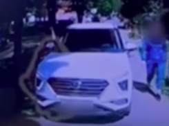  Женщина на «Хёндае» не пропустила «скорую» с ребенком без сознания в Краснодаре