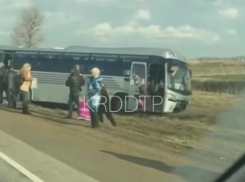 В аварии с пассажирском автобусом в Краснодарском крае пострадавших нет