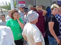 «Это издевательство над людьми»: жители Краснодарского края пострадали из-за массового увольнения сотрудников почты 