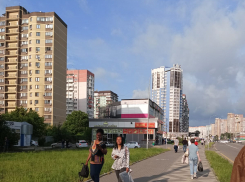 Главное в Краснодаре: ковид принес смерть, Симоньян вспомнила Иуду, свинина дошла до 600 рублей, чиновников хотят наказать, а в окна кидают кирпичи  