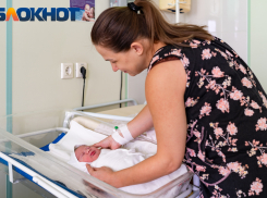 Краснодарский депутат предложил сократить рабочую неделю для матерей