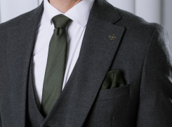 День галстука и о том, как завершить свой образ одной деталью в гардеробе 