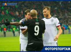 Гол, борьба, победа и удаление Ари: «Краснодар» обыграл «Базель», как это было