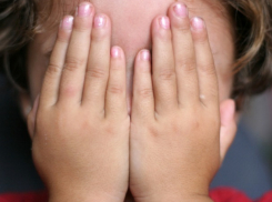 Изнасиловал и уложил спать 5-летнюю племянницу житель Кубани