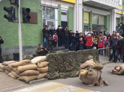 В Краснодаре провели реконструкцию боя по освобождению краевого центра