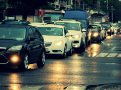 Краснодарские дороги загружены в два раза больше предельного норматива