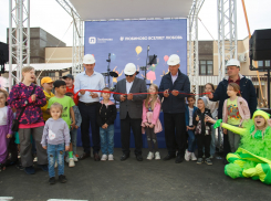 В микрорайоне Любимово состоялся праздник для новоселов