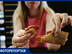 Вкус уже не тот, но пирожки с вишней остались: в Краснодаре открылись «Вкусно и точка»