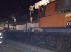 Движение поездов в Сочи восстановлено после падения деревьев