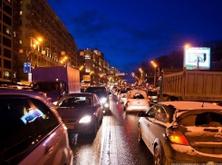 Решением проблем с кубанскими дорогами станет только строительство новых