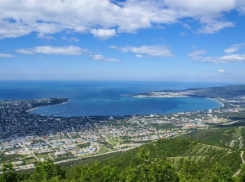 Уже в первом полугодии 2018 туристы начнут экономить в Краснодарском крае