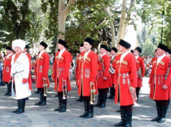 Взводу Почетного караула Кубанского казачьего войска исполняется 10 лет