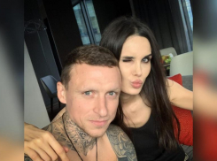 Жена бывшего  полузащитника «Краснодара» Мамаева прокомментировала драки с мужем