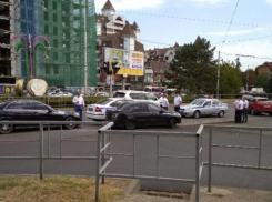 Перестрелкой закончилось преследование полицией легковушки в Краснодаре