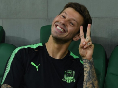 Сорвавшийся трансфер форварда «Краснодара» Смолова: подробности, о которых молчали