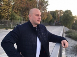 В прямом эфире с нутрициологом Иваном Самсонюком поговорим о том, как привести себя в форму перед Новым годом