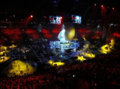 «Дерзайте!» - Владимир Путин дал старт Всемирному фестивалю молодежи в Сочи