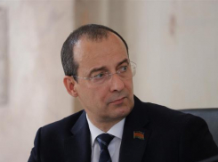 Юрий Бурлачко подвел итоги работы парламента Краснодарского края перед каникулами