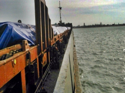 Опубликованы первые фото бедствия сухогруза «Амур» в Азовском море