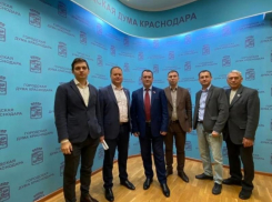 КПРФ предлагает урезать расходы на казаков и пиар краснодарских чиновников