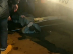 Пьяный напал на трамвай в Краснодаре и притворился его жертвой