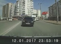 «За секунду до»: опубликовано видео лобового столкновения в Новороссийске