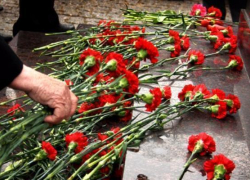 Депутаты ГД предложили поставить памятник жертвам авиакатастрофы А321
