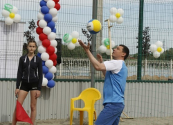  Волейбольная команда мэра Краснодара обыграла команду жителей Юбилейного микрорайона 