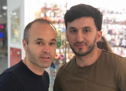 Борода удачи: краснодарец встретил звезду мирового футбола в ТРЦ