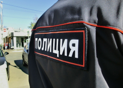 Пьяные армавирцы избили и покусали полицейского