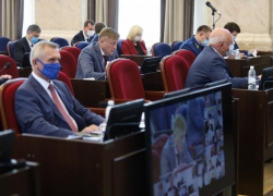 Депутаты Заксобрания Кубани, избранные в Госдуму РФ, сложили свои полномочия