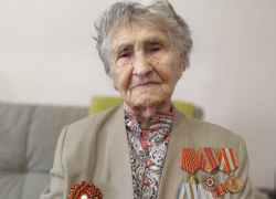 «С дрожащими руками вынесла немцу молоко и хлеб»: рассказ пережившей войну 100-летней жительницы Краснодара