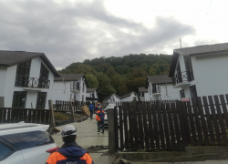 В Сочи оползень снес 20 частных домов: в селе Сергей-Поле началась эвакуация