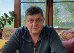 «Любой, кто останется на диване, проголосует за «Единую Россию»!»: 100%-я явка на выборах позволит избежать подтасовок