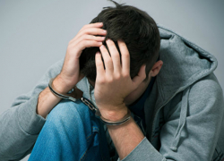 19-летнему парню грозит пожизненный срок за продажу «спайса» в Краснодаре