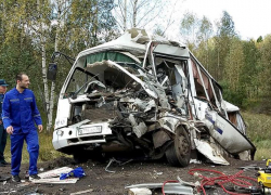 Виновником аварии с автобусом в Ярославле, где погибли 7 человек, назвали водителя фуры с Кубани