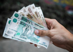 В Краснодарском крае администратор клуба шантажировал интимом посетителя