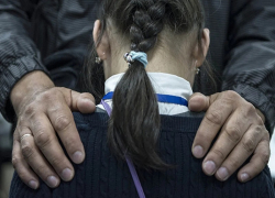 Пригрозил полицией: подозреваемый в педофилии бизнесмен Штырлин заманил своих жертв в подъезд шантажом