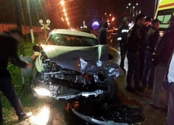 В Армавире пассажирский автобус из Дагестана столкнулся с иномаркой 