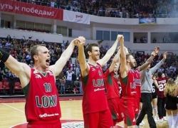 Баскетболисты краснодарского "Локомотива" вырвали победу у казанцев