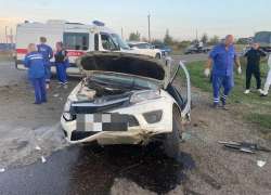 Машина опрокинулась на трассе в Краснодарском крае: двое погибли