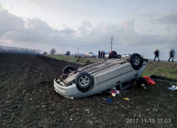На Кубани 20-летняя автомобилистка попала в ДТП: пострадали дети