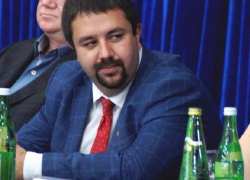 На Кубани убрали руководителя управления, который "закрыл глаза" на незаконное строительство в Анапе