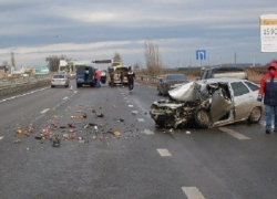 Под Краснодаром столкнулись два российских автомобиля